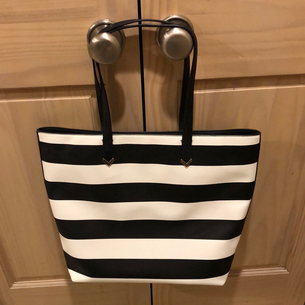 Stella & Dot Fillmore Tote Bag